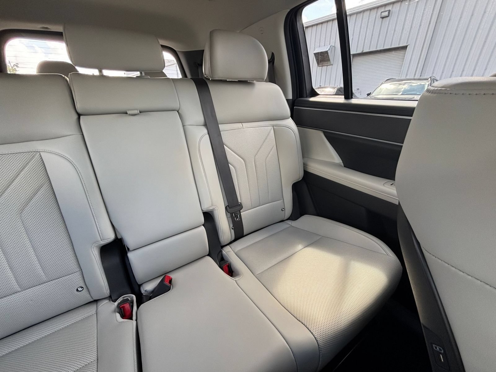 Used 2026 Hyundai Santa Fe SEL FWD image 38