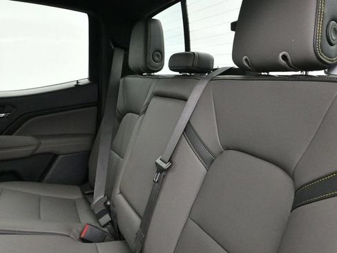 Used 2025 Chevrolet Colorado ZR2 AWD/4WD image 14
