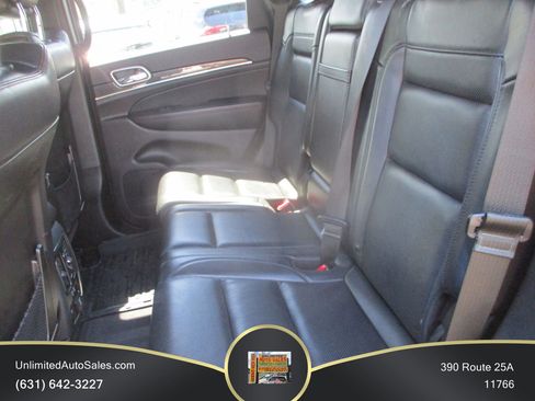Used 2018 Jeep Grand Cherokee Trailhawk w/ Trailhawk Luxury Group AWD/4WD image 6
