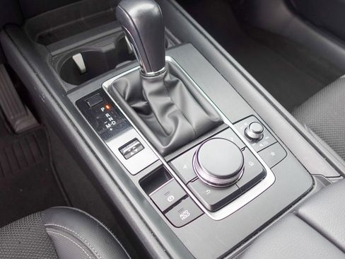 Used 2025 MAZDA CX-50 AWD 2.5 S w/ Preferred Package image 19