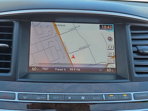 Used 2015 INFINITI QX60 FWD w/ Deluxe Touring Package image 27