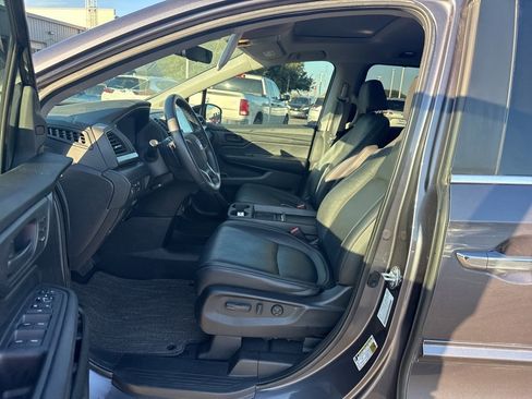 Used 2022 Honda Odyssey EX-L image 10