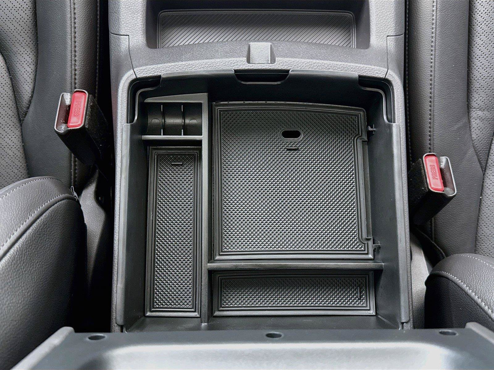Used 2025 Kia Carnival SX Prestige FWD image 35