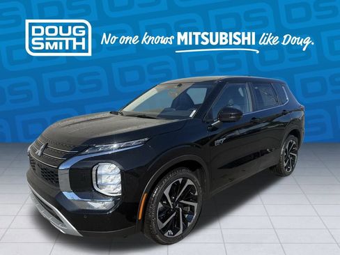 New 2025 Mitsubishi Outlander SE image 1