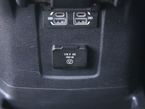 Used 2023 Jeep Wrangler Unlimited Rubicon 4xe image 38