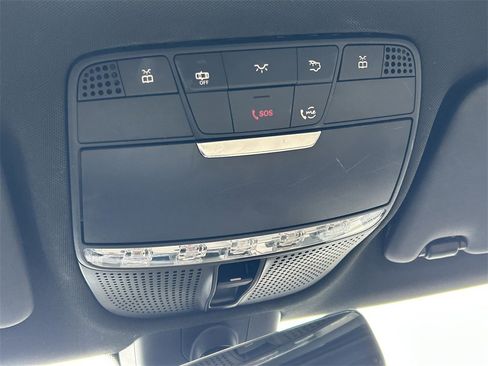 Used 2021 Mercedes-Benz C 300 Sedan image 18