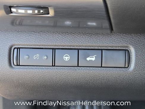 Used 2025 Nissan Pathfinder Rock Creek AWD/4WD image 24