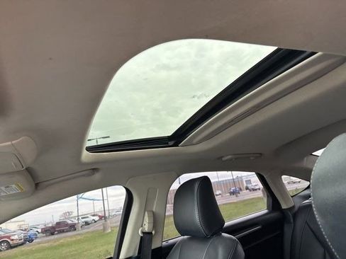 Used 2020 Ford Fusion Titanium image 31