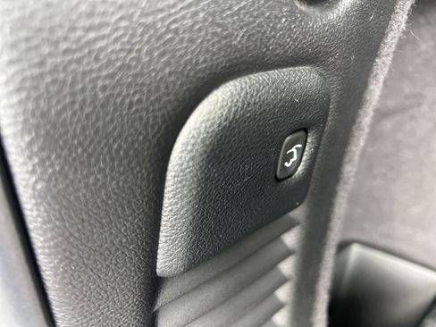 Used 2023 Dodge Durango GT RWD image 17