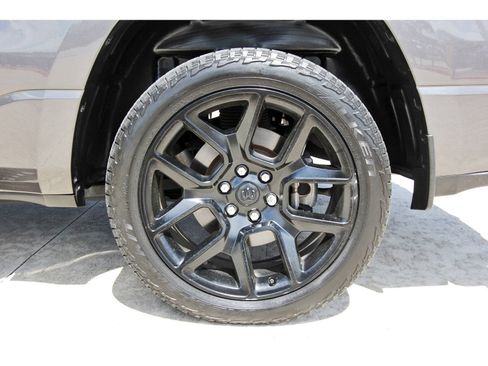 Used 2023 RAM 1500 Laramie image 29