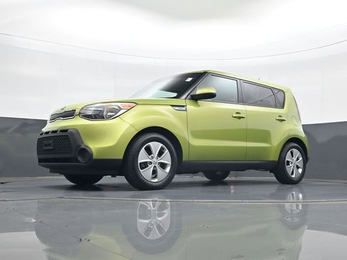 Used 2016 Kia Soul FWD image 21