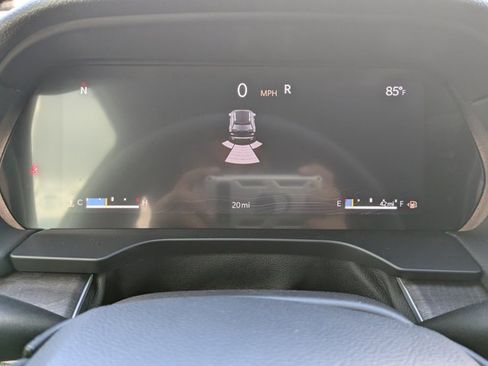 New 2025 Jeep Grand Cherokee Limited w/ Black Appearance Package image 24