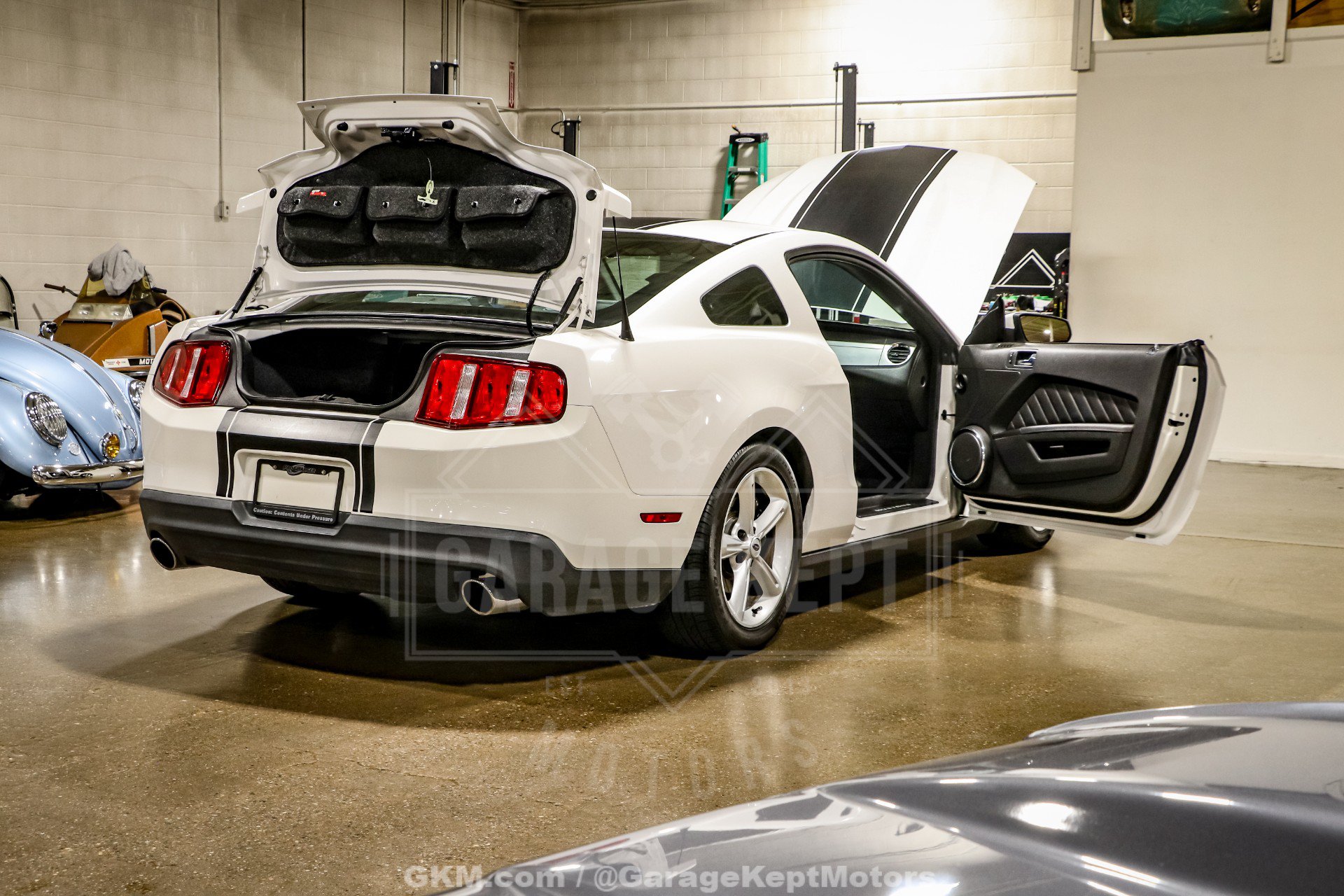 Used 2010 Ford Mustang GT RWD image 62