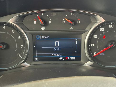 Used 2024 Chevrolet Equinox LT image 7