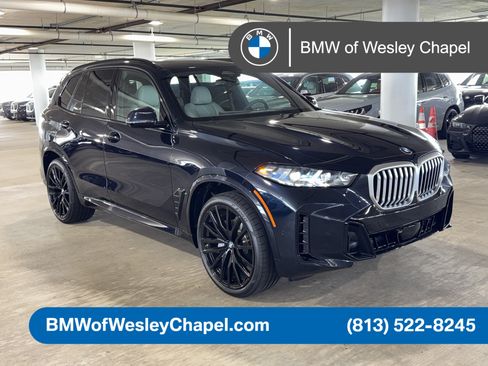 New 2026 BMW X5 sDrive40i w/ M Sport Package RWD image 1