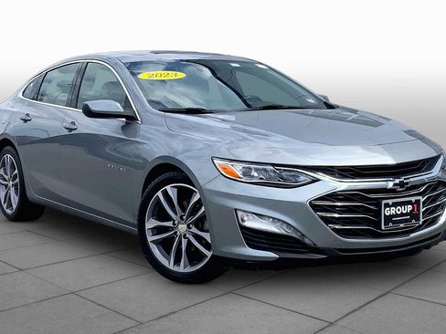 Used 2023 Chevrolet Malibu LT w/ Driver Confidence Package FWD image 3