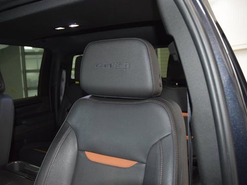 Used 2024 GMC Sierra 2500 AT4 w/ AT4 Premium Plus Package image 41