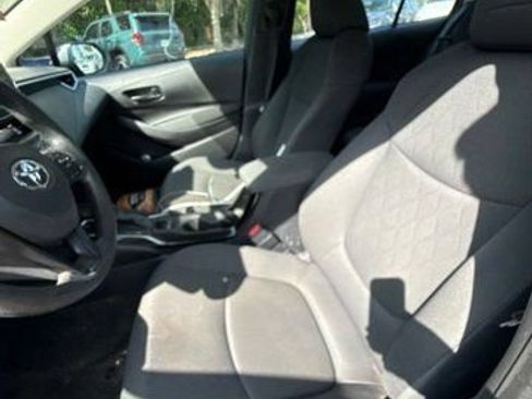 Used 2022 Toyota Corolla LE FWD image 7