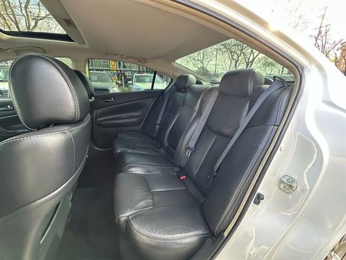 Used 2012 Nissan Maxima 3.5 SV w/ Sport Pkg image 23