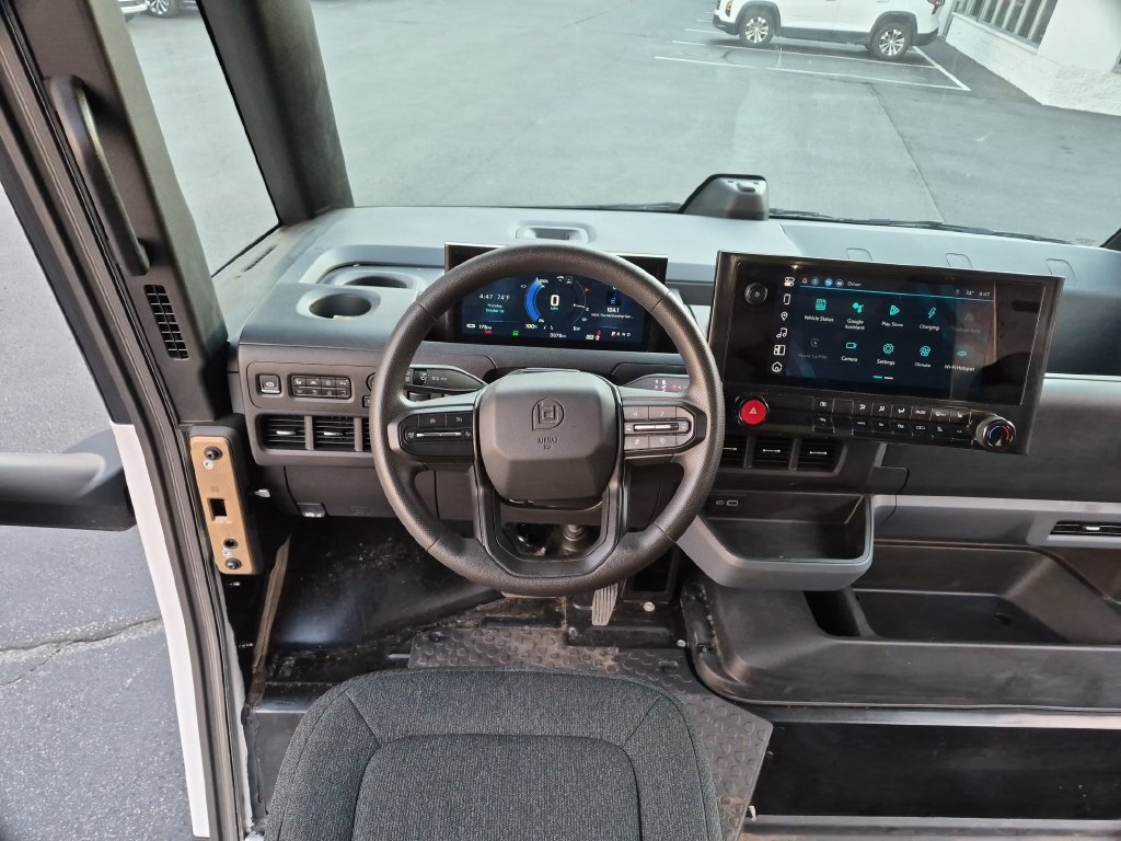 Used 2024 Chevrolet Brightdrop 600 w/ Commercial Equipment Package AWD/4WD image 18