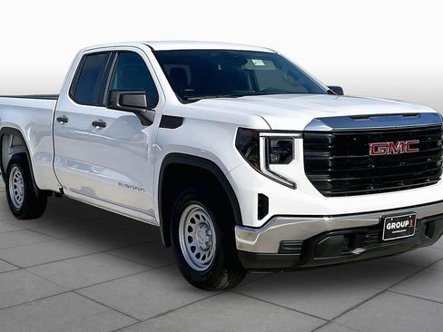 Certified 2022 GMC Sierra 1500 Pro w/ Convenience Package RWD image 3