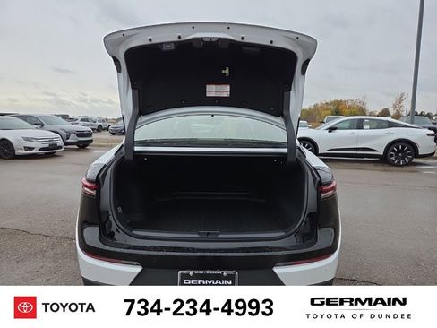 New 2026 Toyota Crown Platinum image 34