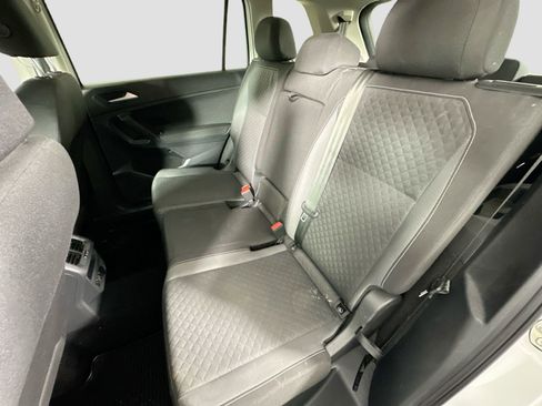 Used 2021 Volkswagen Tiguan S image 22