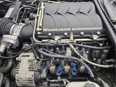 Used 2013 Chevrolet Corvette Grand Sport w/ 4LT Preferred Equipment Group RWD image 17
