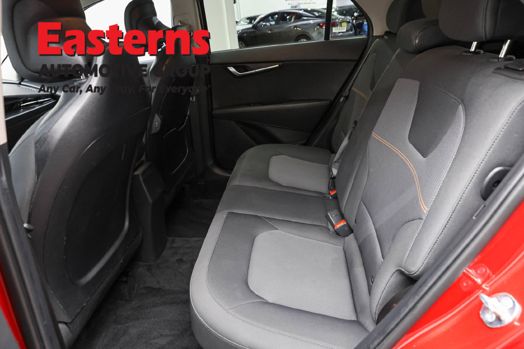 Used 2025 Kia Niro LX FWD image 21
