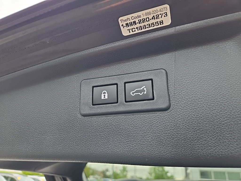 Used 2024 Subaru Outback Premium AWD/4WD image 17