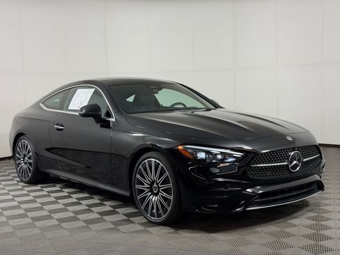 Used 2024 Mercedes-Benz CLE 450 4MATIC Coupe image 7