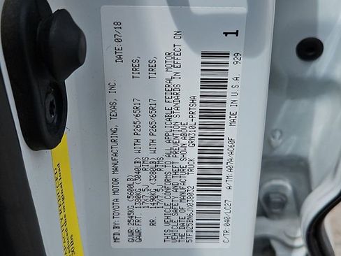 Used 2018 Toyota Tacoma TRD Sport w/ TRD Premium Sport Package image 36