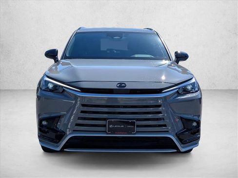 Used 2025 Lexus TX 500h AWD w/ Technology Package image 3