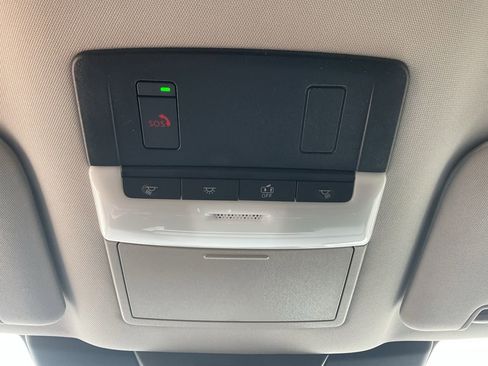 New 2026 Nissan Pathfinder SL FWD image 17