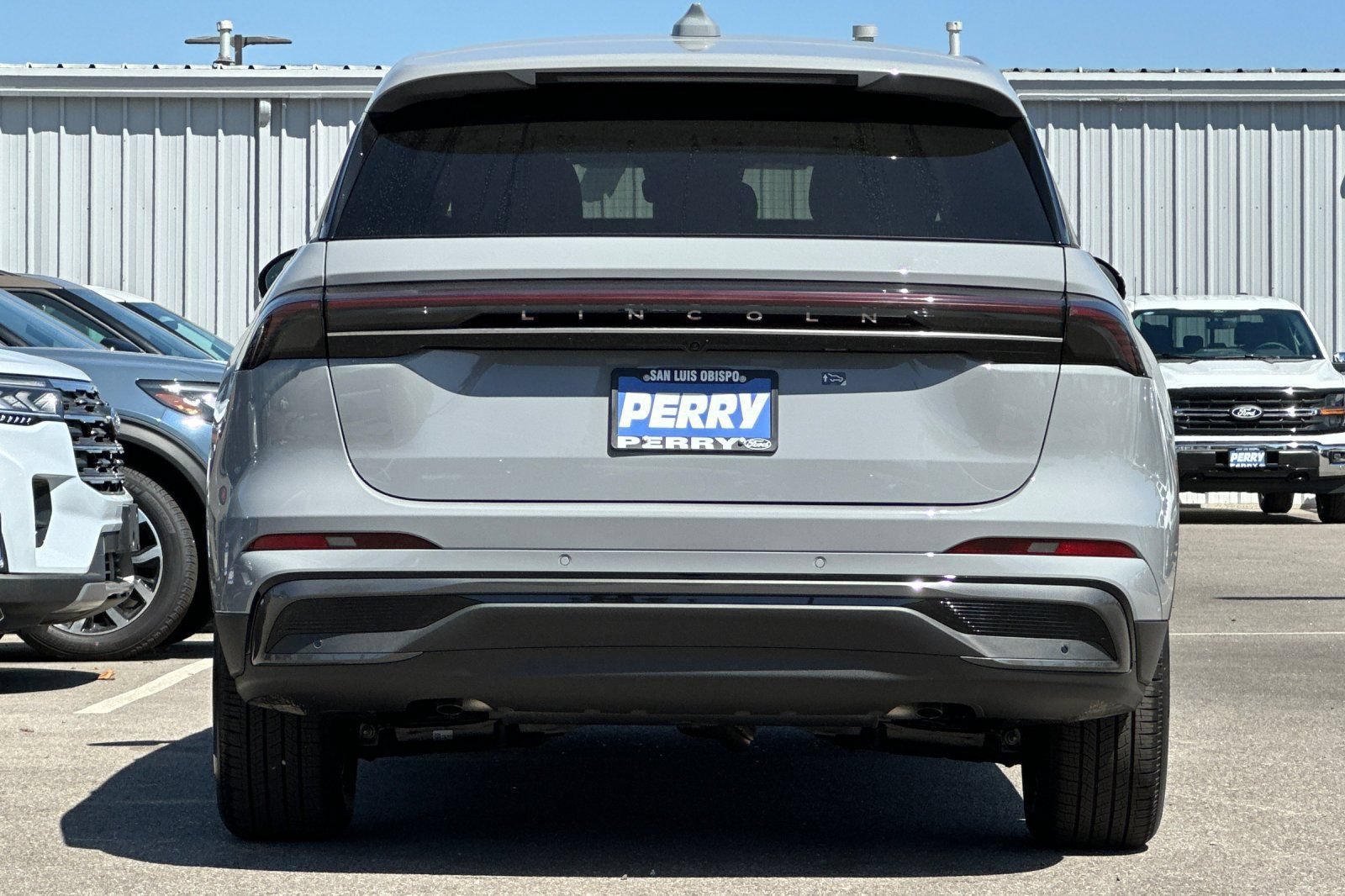 New 2026 Lincoln Nautilus Premier w/ Equipment Group 102A AWD/4WD image 4