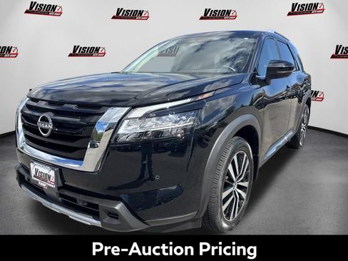Certified 2024 Nissan Pathfinder Platinum AWD/4WD image 1