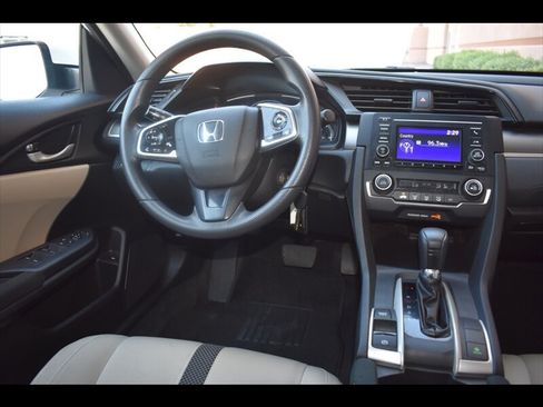 Used 2020 Honda Civic LX image 28