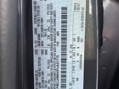 Used 2023 Ford Escape ST-Line image 28