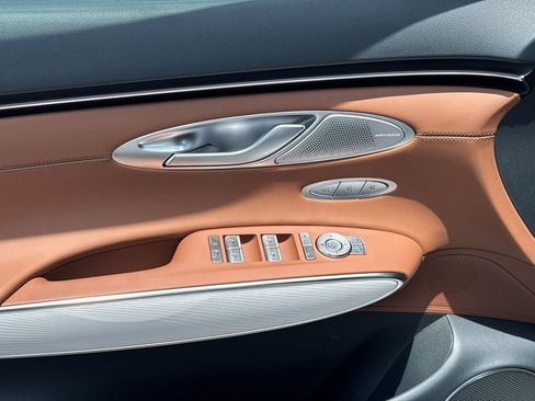 New 2026 Genesis GV70 2.5T Advanced AWD/4WD image 10