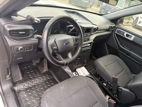 Used 2021 Ford Explorer 4WD Police Interceptor image 23