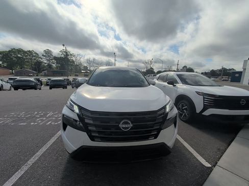 Used 2026 Nissan Rogue SV w/ Cold Weather Package image 2