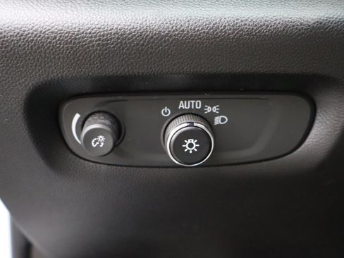 Used 2023 Chevrolet Traverse LS w/ Safety Package FWD image 18