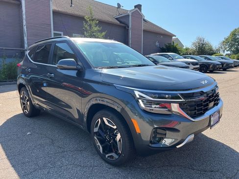 New 2026 Kia Seltos SX w/ SX Sunroof Package image 5