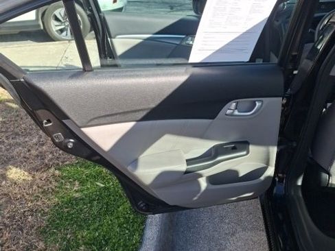 Used 2014 Honda Civic EX-L image 19