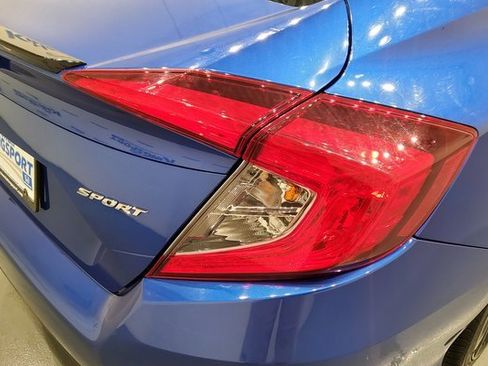 Used 2020 Honda Civic Sport image 13