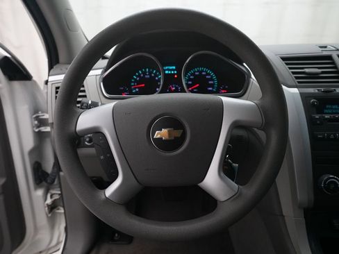 Used 2012 Chevrolet Traverse LS AWD/4WD image 4