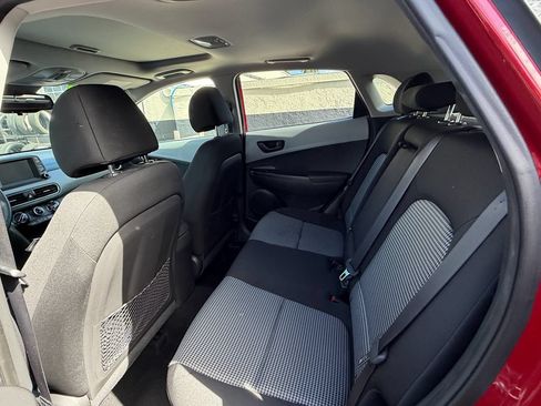 Used 2019 Hyundai Kona SEL w/ SEL Tech Package 02 FWD image 10