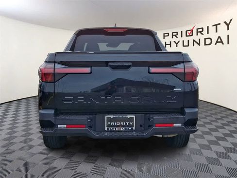 Used 2022 Hyundai Santa Cruz SEL image 5