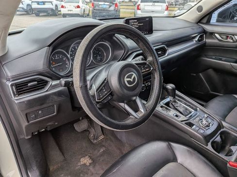 Used 2017 MAZDA CX-5 Touring w/ Preferred Equipment Package image 13