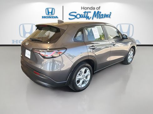 Used 2025 Honda HR-V LX image 7